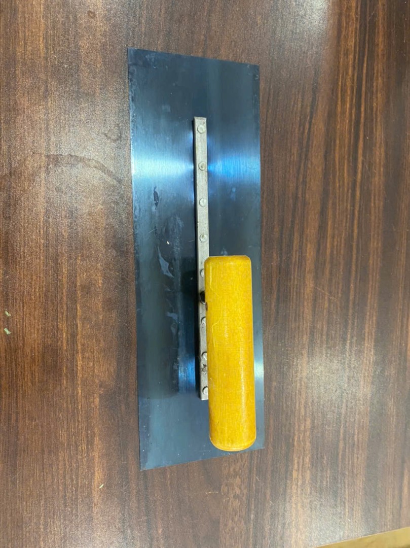 Bàn Bả Răng Cưa Thép đen 30x10cm