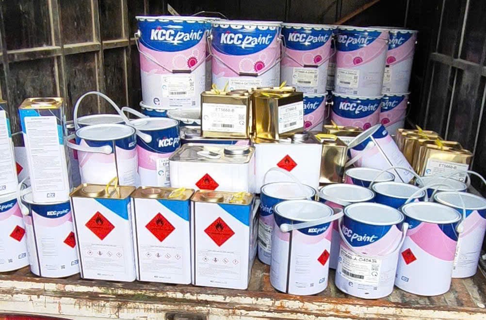 Hệ sơn sàn epoxy chống bám bụi